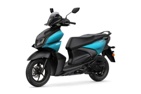 Yamaha Cugnus RayZR Blue